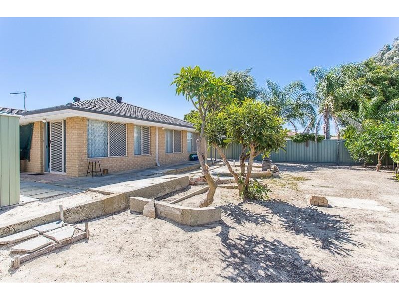 20 Moondyne Court, Seville Grove WA 6112