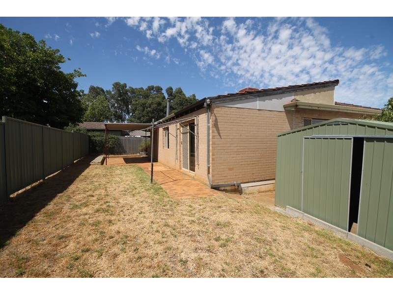 3 Flinn Avenue, Kelmscott WA 6111