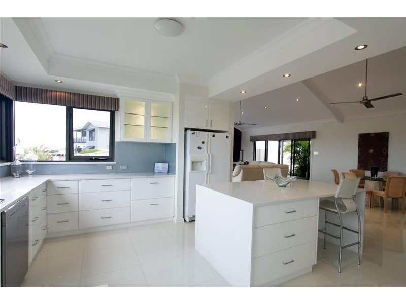 8 Terry Deschamps Way, Denham WA 6537