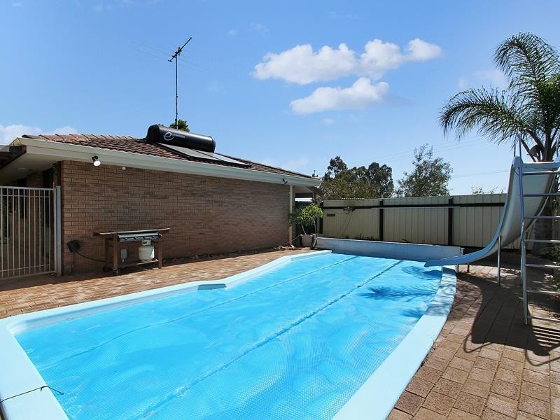 58 Harrison Road, Mount Richon WA 6112