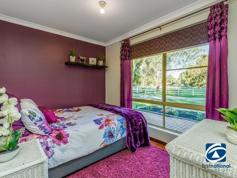 21 Lord Fury Court, Darling Downs WA 6122