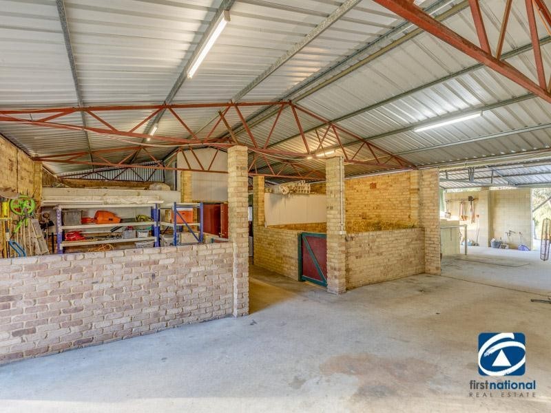 21 Lord Fury Court, Darling Downs WA 6122