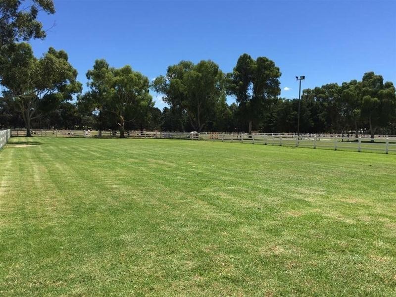 21 Lord Fury Court, Darling Downs WA 6122