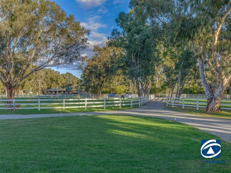 21 Lord Fury Court, Darling Downs WA 6122
