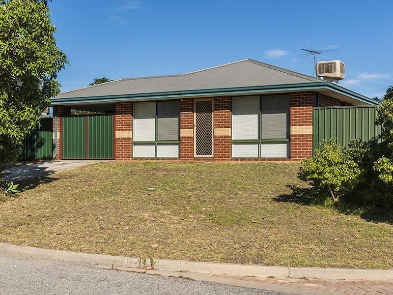 10 Ashworth Way, Brookdale WA 6112