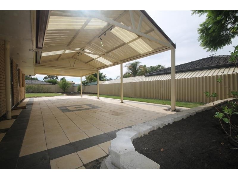 32 Stevenage Street, Huntingdale WA 6110