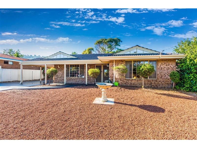 39 Coolabah Way, Forrestfield WA 6058