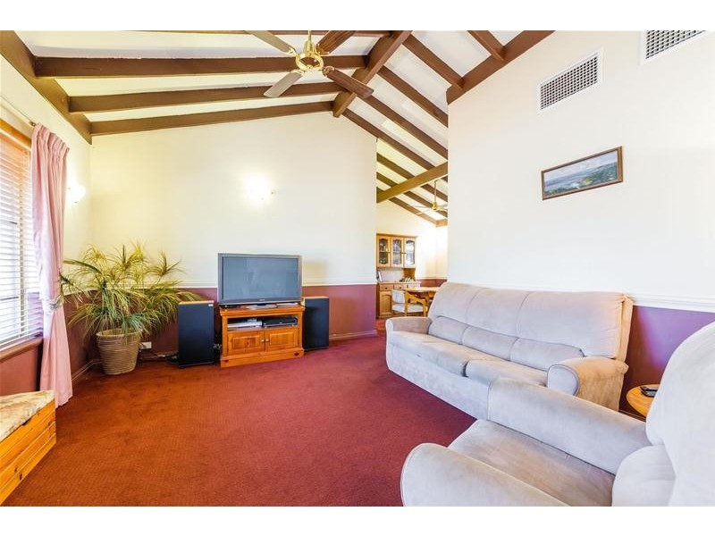 39 Coolabah Way, Forrestfield WA 6058