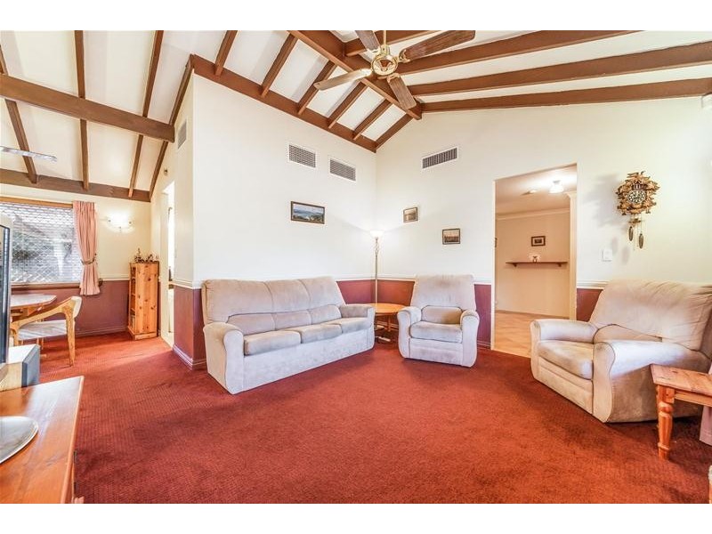 39 Coolabah Way, Forrestfield WA 6058