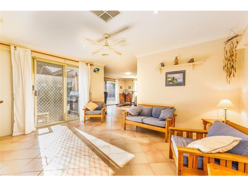 39 Coolabah Way, Forrestfield WA 6058