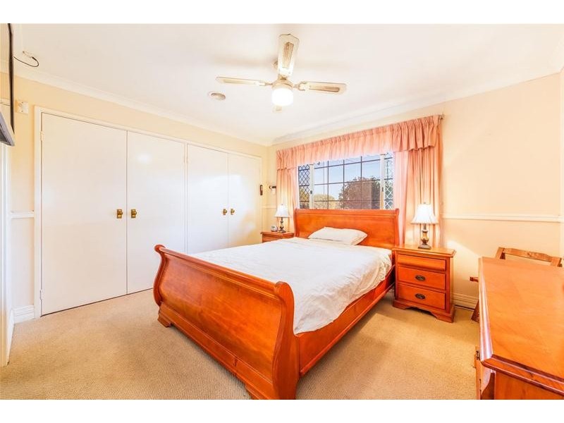 39 Coolabah Way, Forrestfield WA 6058