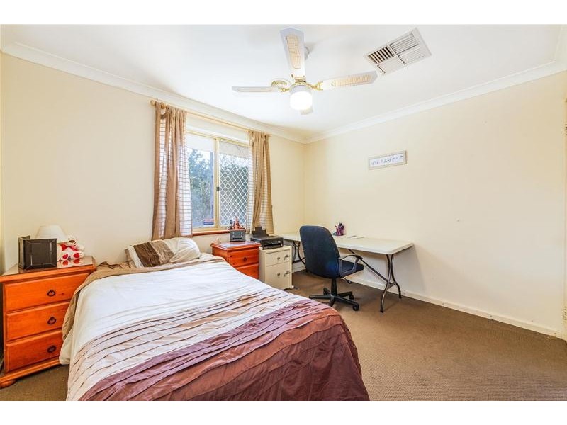 39 Coolabah Way, Forrestfield WA 6058