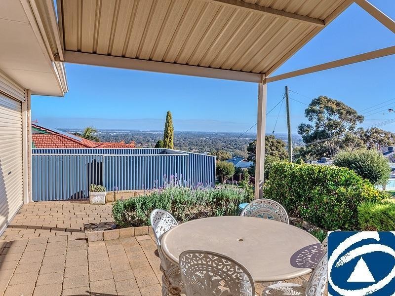 3 Hillside Road, Mount Richon WA 6112