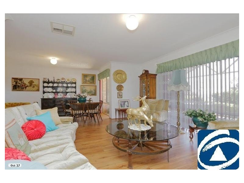 3 Hillside Road, Mount Richon WA 6112