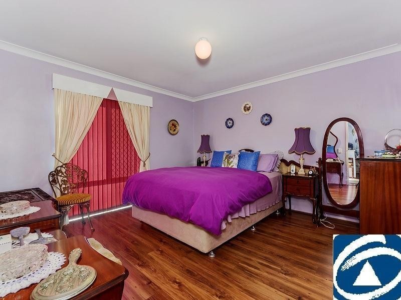 3 Hillside Road, Mount Richon WA 6112