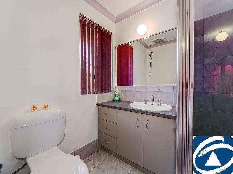 3 Hillside Road, Mount Richon WA 6112