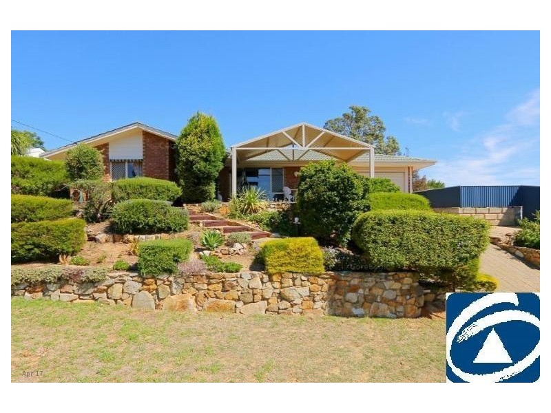 3 Hillside Road, Mount Richon WA 6112