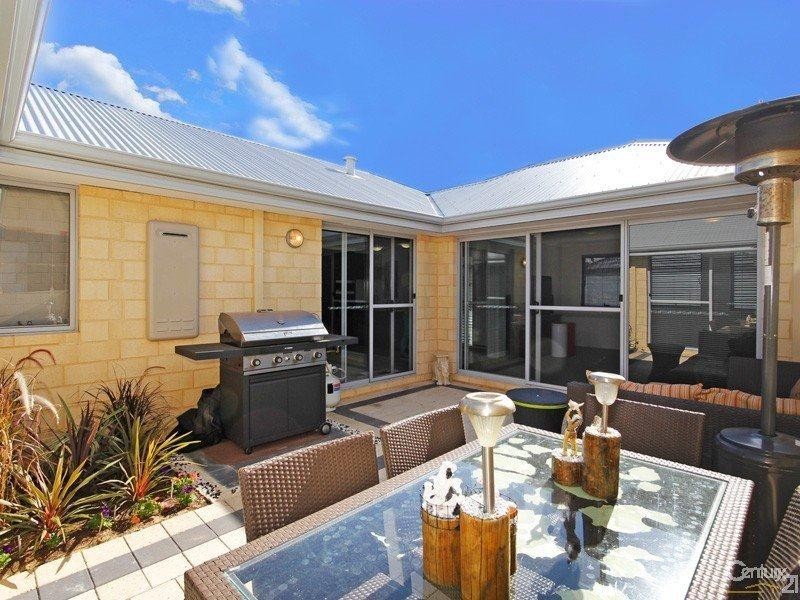 Unit 2/21 Cronin Place, Armadale WA 6112