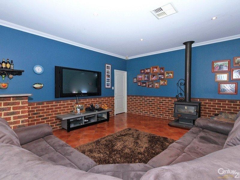 110 Cumming Road, Oakford WA 6121