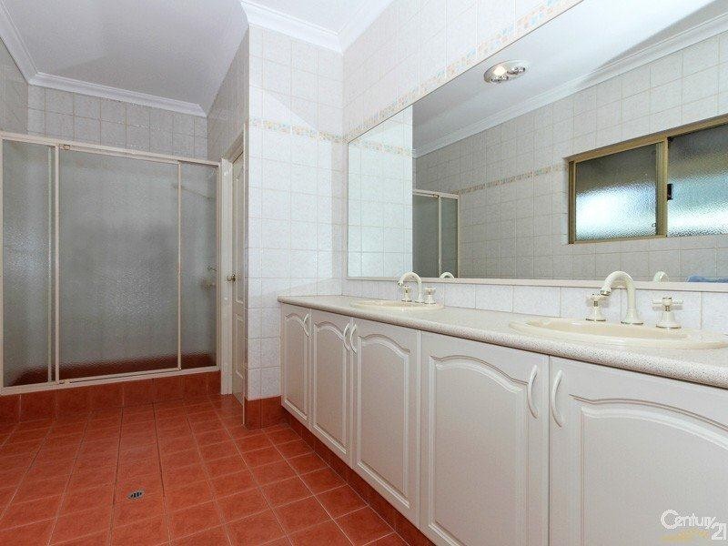 110 Cumming Road, Oakford WA 6121