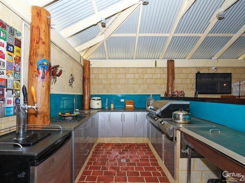 110 Cumming Road, Oakford WA 6121