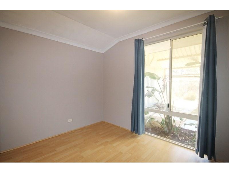 93 Braemore Street, Seville Grove WA 6112