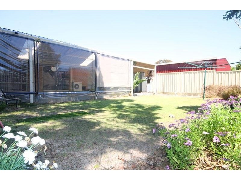 93 Braemore Street, Seville Grove WA 6112