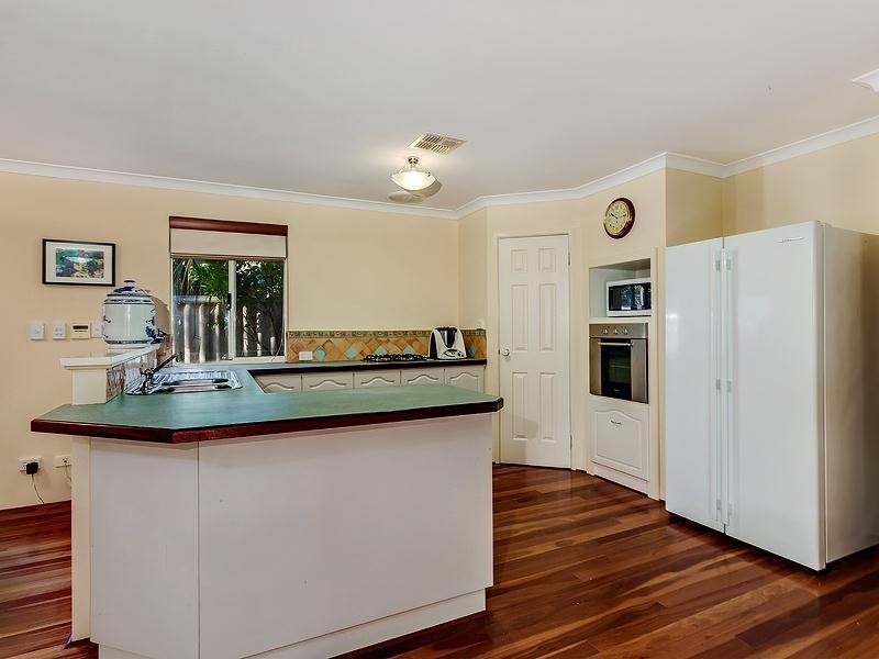 11b Seventh Road, Armadale WA 6112