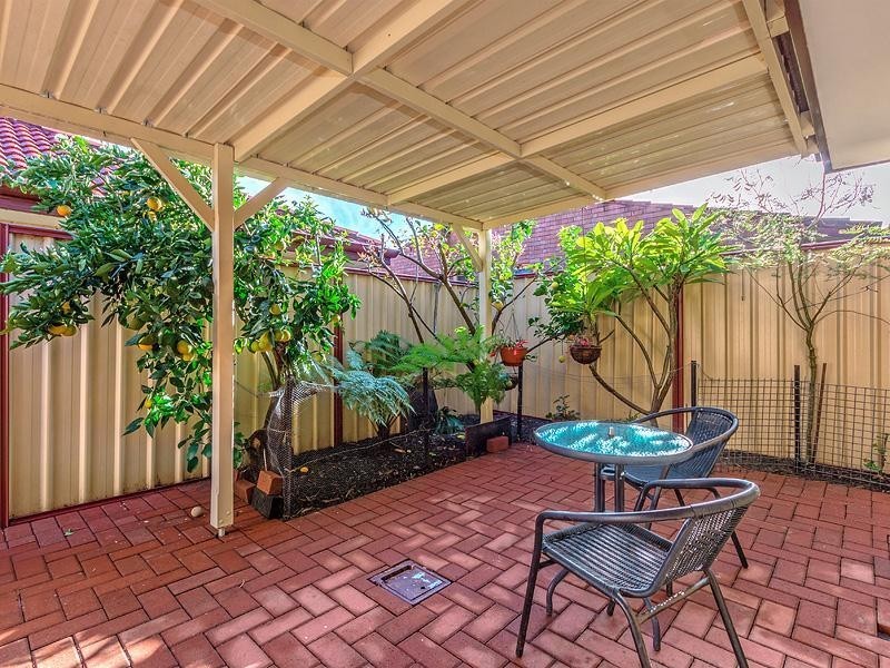 11b Seventh Road, Armadale WA 6112