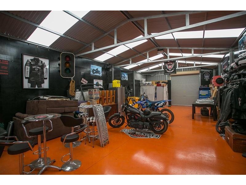 207 Kalamunda Road, Maida Vale WA 6057