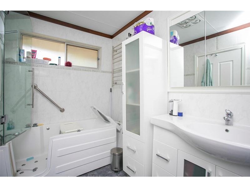 207 Kalamunda Road, Maida Vale WA 6057