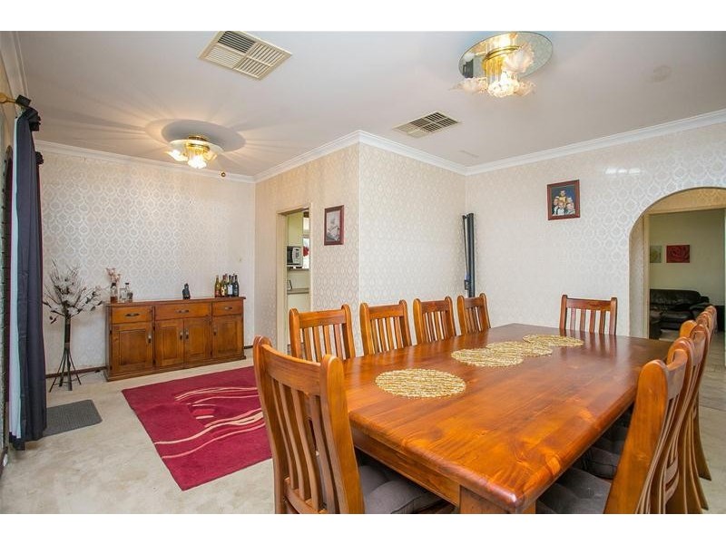 207 Kalamunda Road, Maida Vale WA 6057