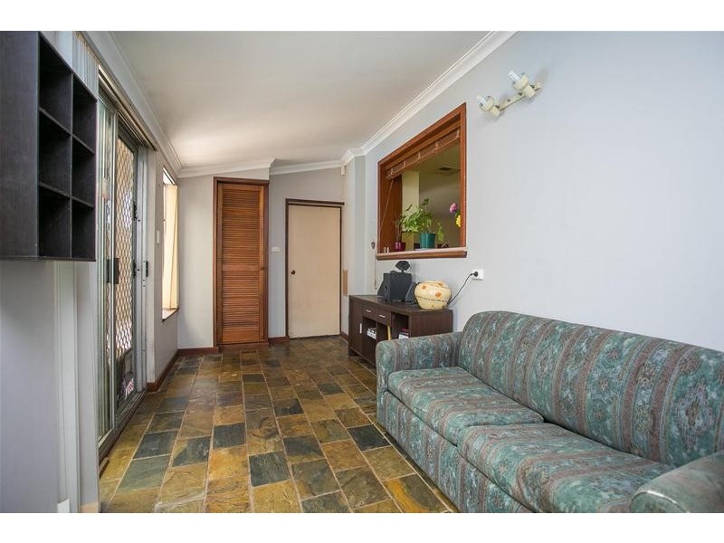 207 Kalamunda Road, Maida Vale WA 6057