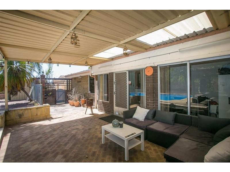 207 Kalamunda Road, Maida Vale WA 6057