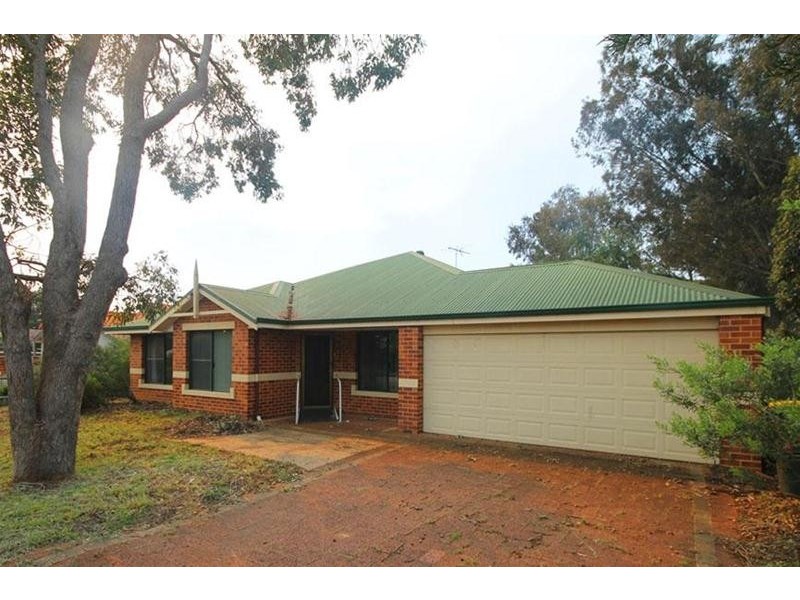 24 Clifton Street, Byford WA 6122