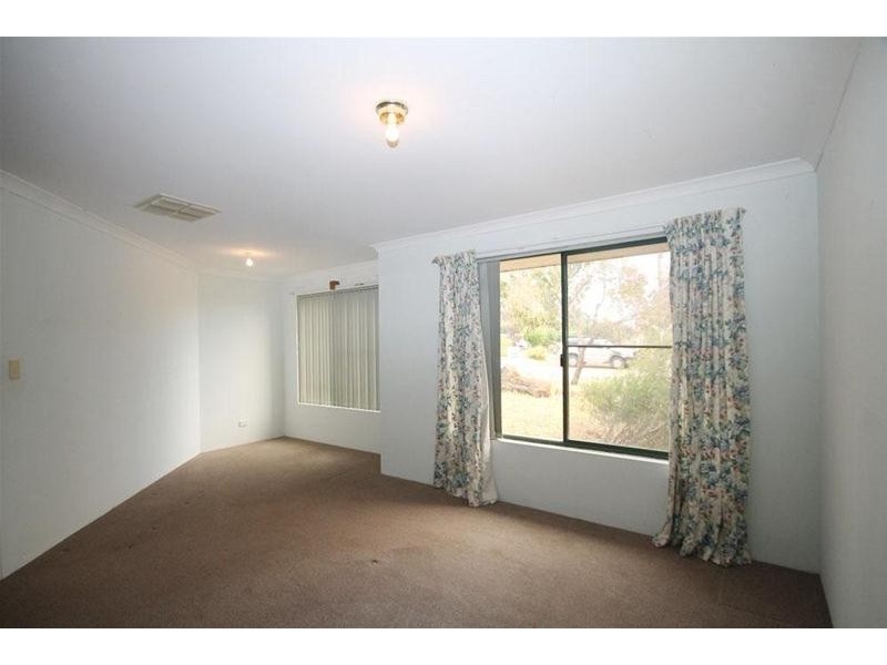 24 Clifton Street, Byford WA 6122