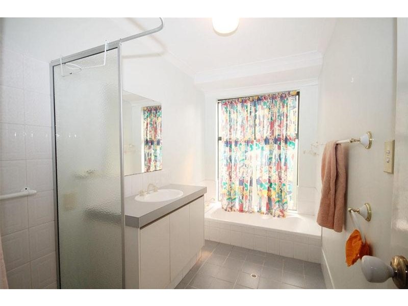 24 Clifton Street, Byford WA 6122