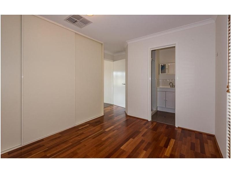 1 Tummell Court, Seville Grove WA 6112