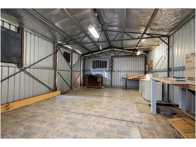 1 Tummell Court, Seville Grove WA 6112