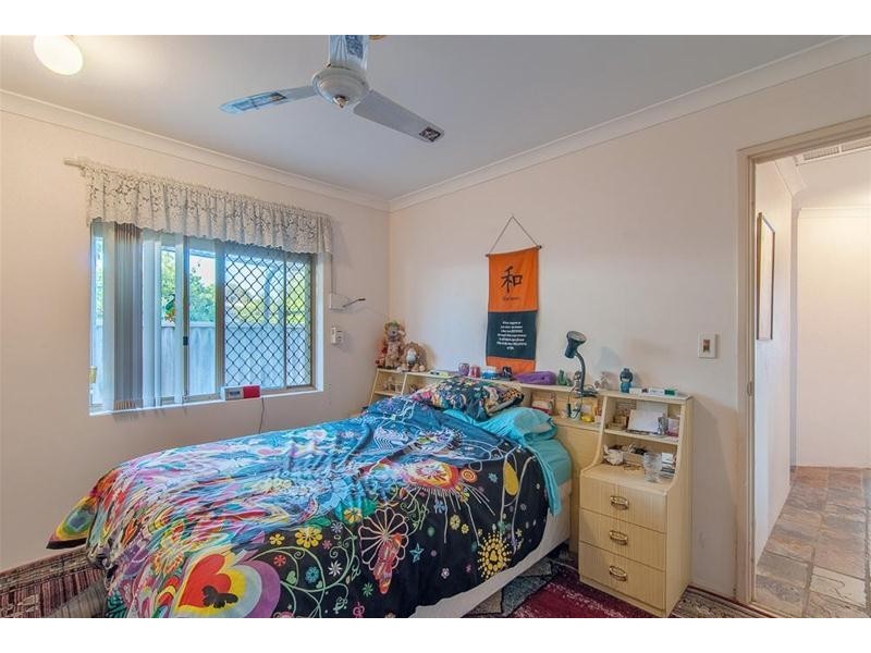 11 Cable Close, Seville Grove WA 6112