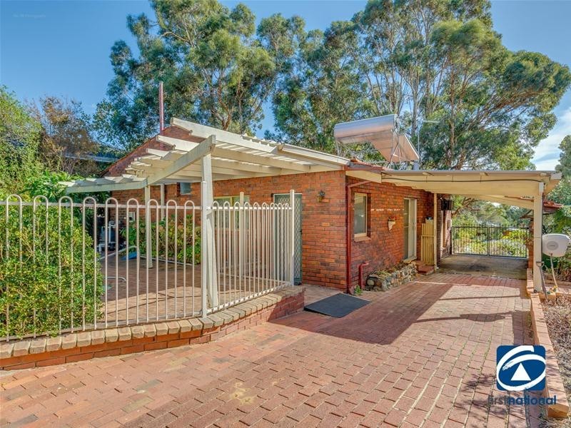 12 Wandoo Street, Mount Nasura WA 6112