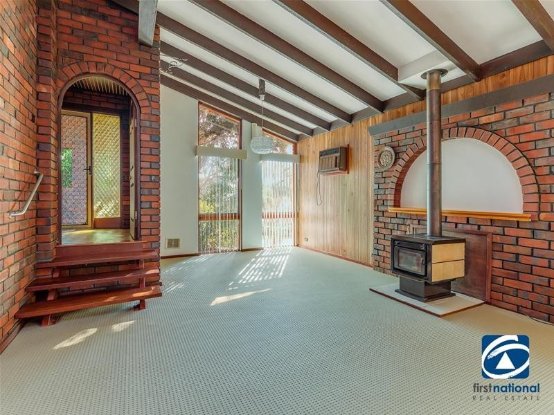 12 Wandoo Street, Mount Nasura WA 6112