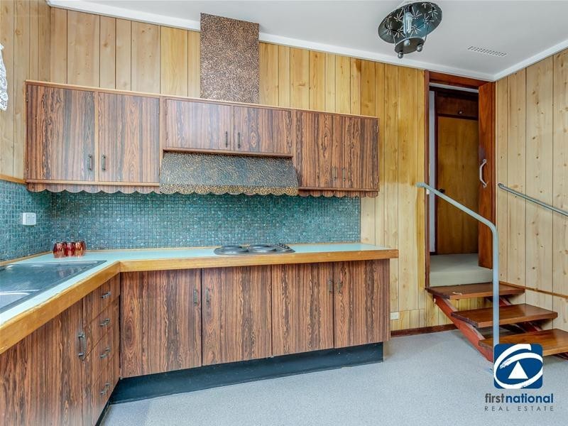 12 Wandoo Street, Mount Nasura WA 6112