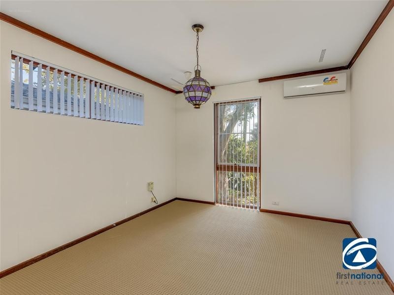 12 Wandoo Street, Mount Nasura WA 6112