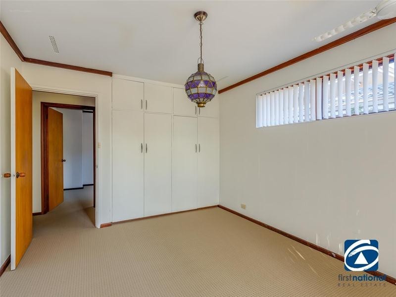 12 Wandoo Street, Mount Nasura WA 6112