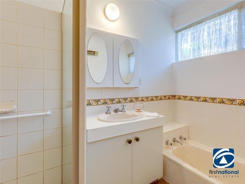 12 Wandoo Street, Mount Nasura WA 6112