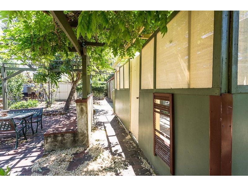 14 Elsie Street, Gosnells WA 6110