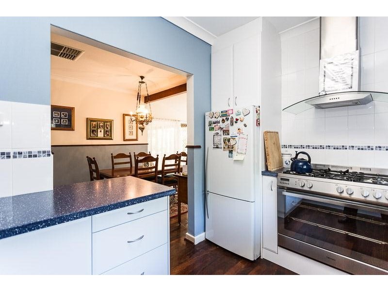 14 Elsie Street, Gosnells WA 6110