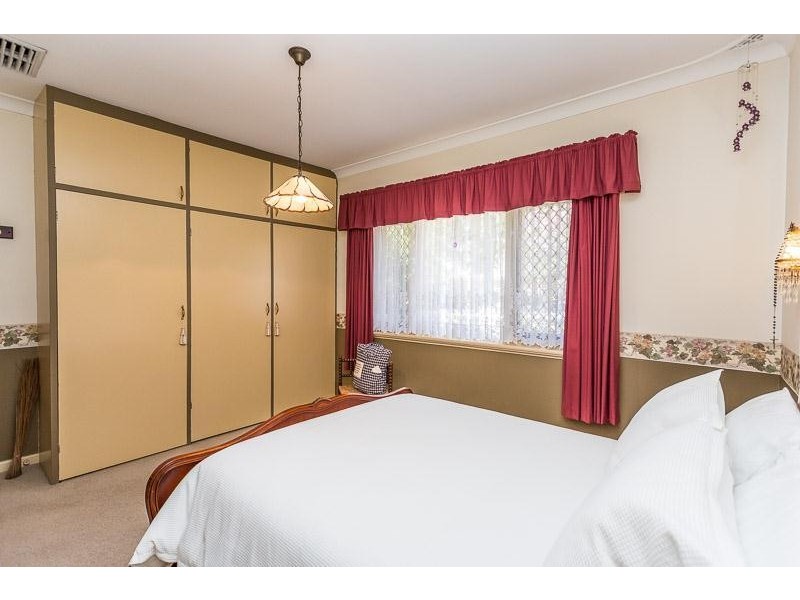 14 Elsie Street, Gosnells WA 6110