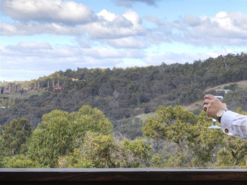 633 Brookton Highway, Roleystone WA 6111